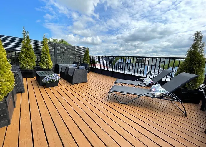 City Terrace Apartment Avangard - Large Private Roof Terrace